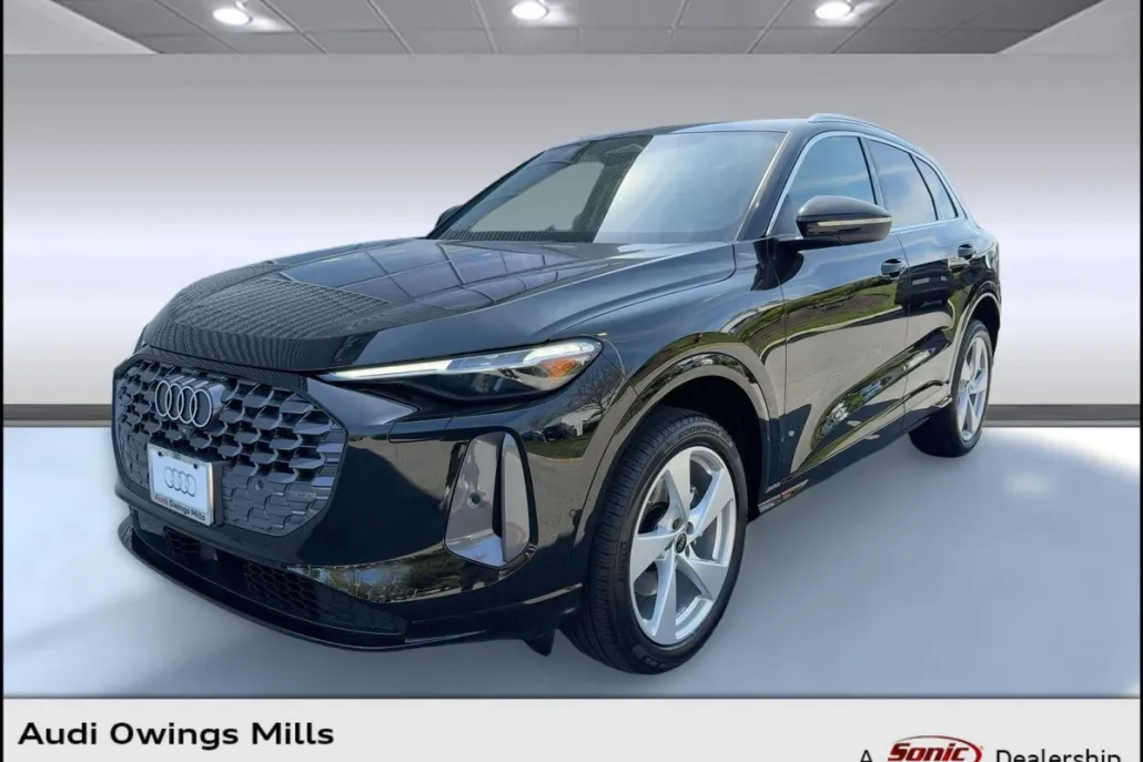 2025 Audi Q5 2.0T Premium Plus photo 1