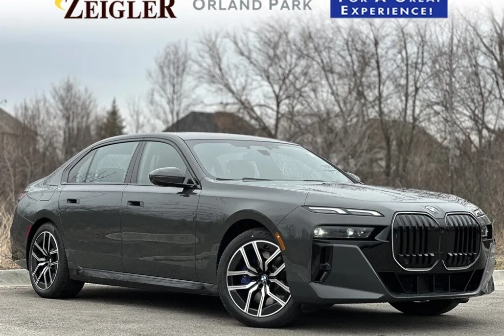 2025 Bmw 760i xDrive photo 1