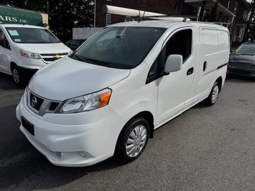 2021 Nissan NV200 SV photo 1