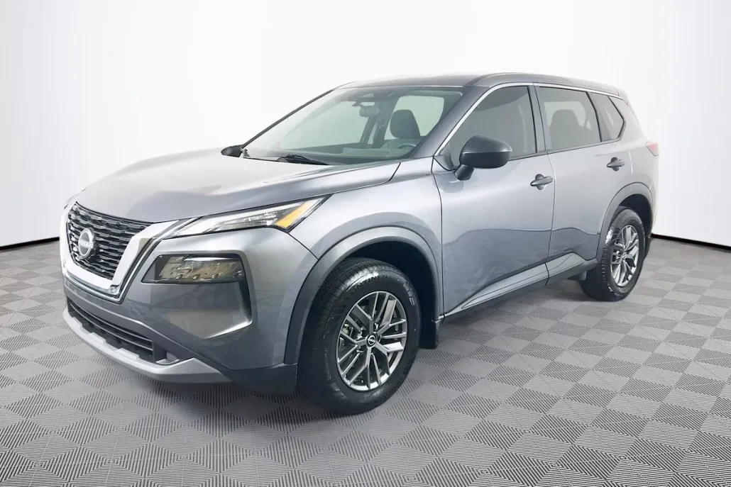 2022 Nissan Rogue S photo 1