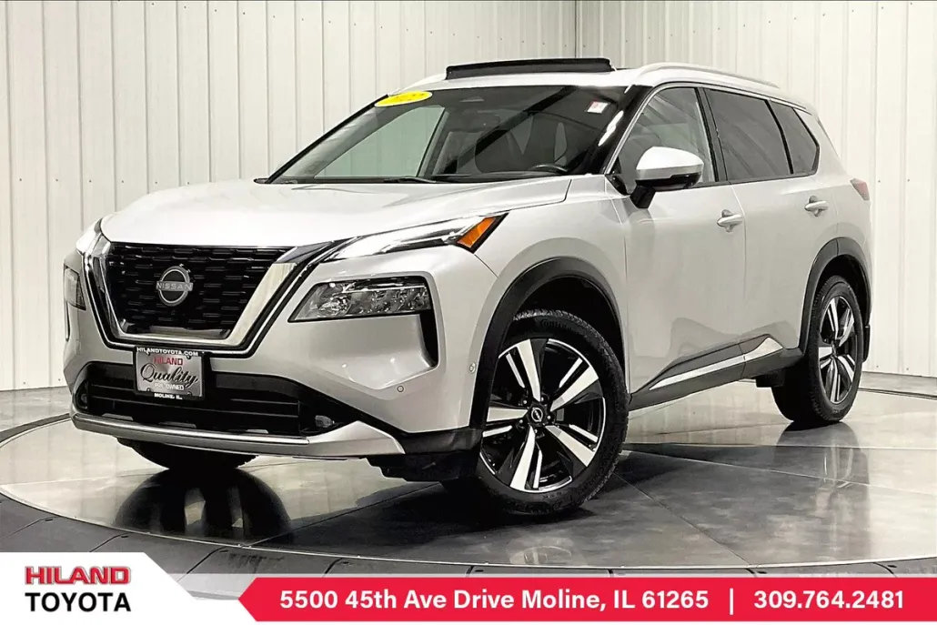 2022 Nissan Rogue Platinum photo 1