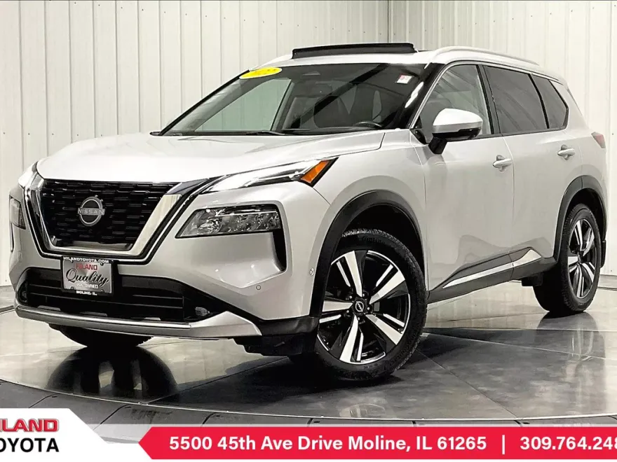 2022 Nissan Rogue Platinum photo 1