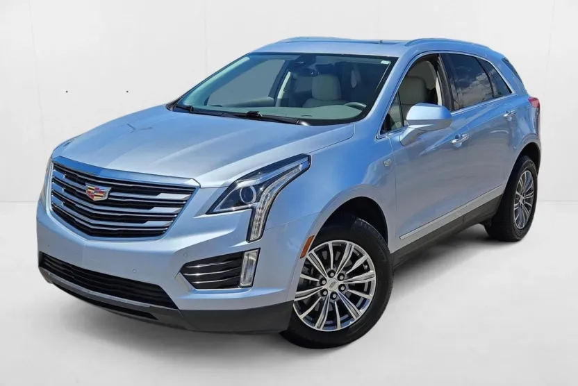 2017 Cadillac XT5 Luxury photo 1