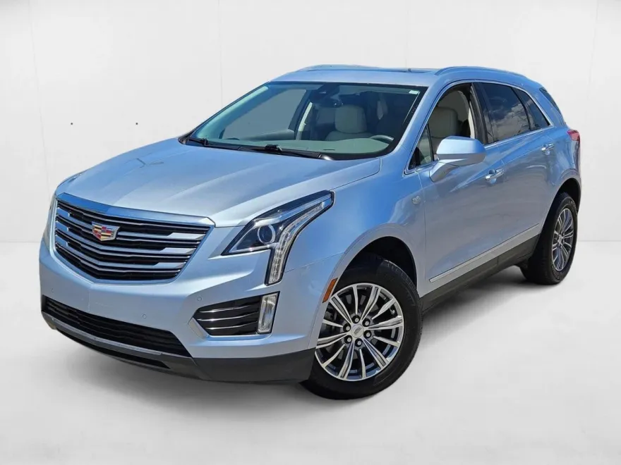 2017 Cadillac XT5 Luxury photo 1