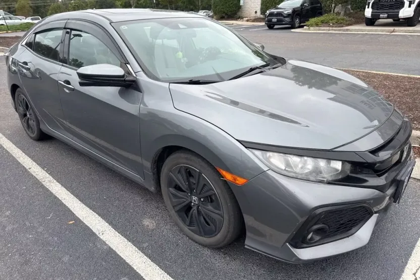 2019 Honda Civic Hatchback EX photo 1