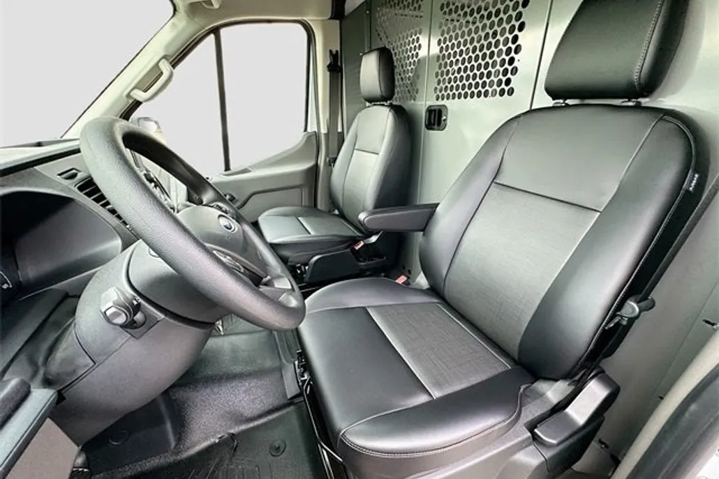 2025 Ford Transit photo 1