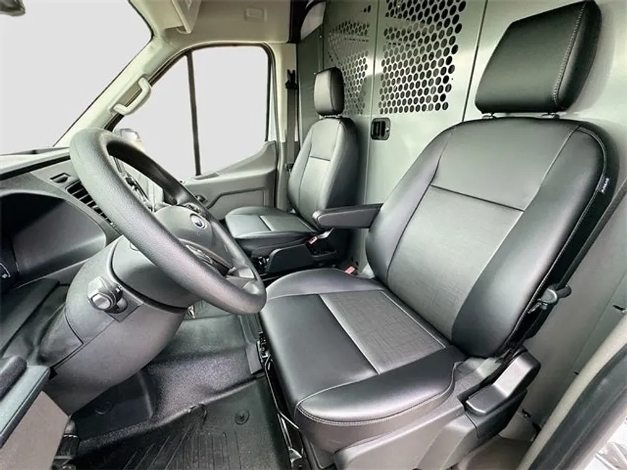 2025 Ford Transit photo 1