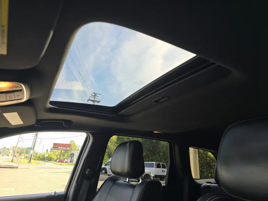 2015 Jeep Grand Cherokee Limited photo 1
