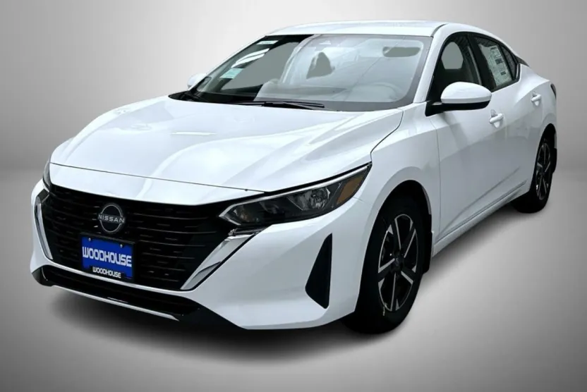 2025 Nissan Sentra SV photo 1