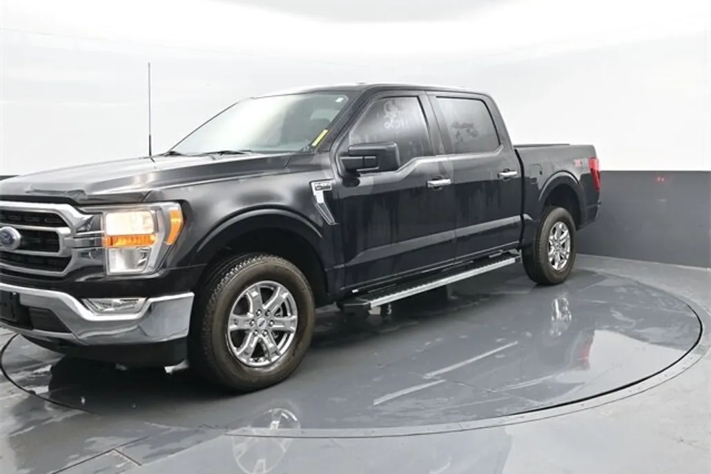 2022 Ford F-150 XLT photo 1
