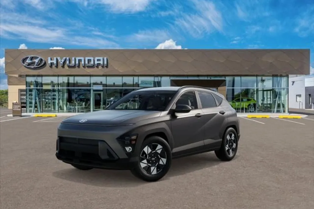 2025 Hyundai Kona SEL photo 1
