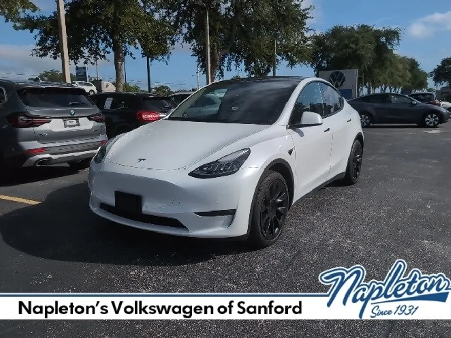 2021 Tesla Model Y Long Range photo 1