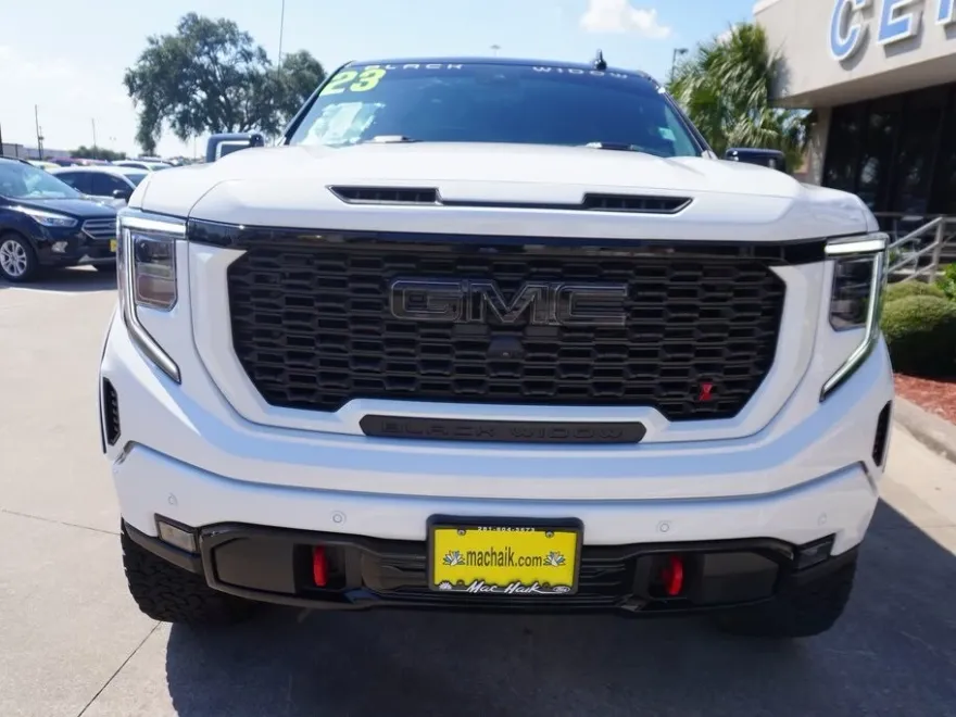 2024 Gmc Sierra 1500 AT4 photo 1