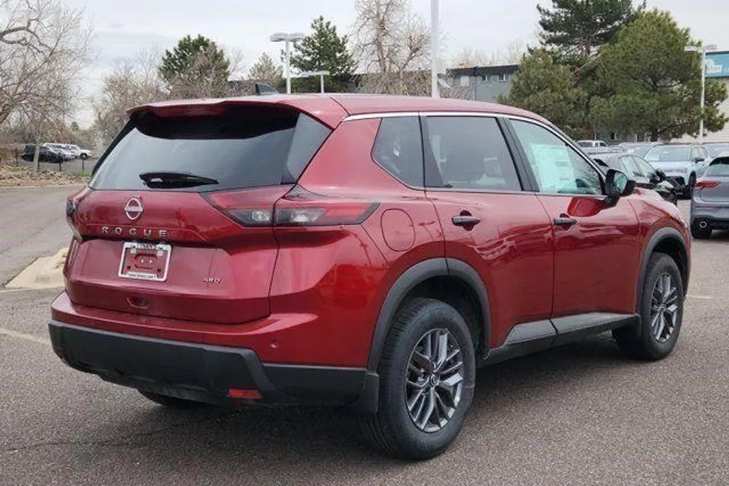 2026 Nissan Rogue S photo 1