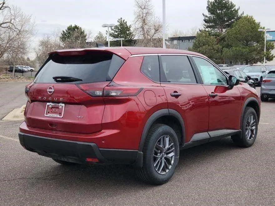 2026 Nissan Rogue S photo 1