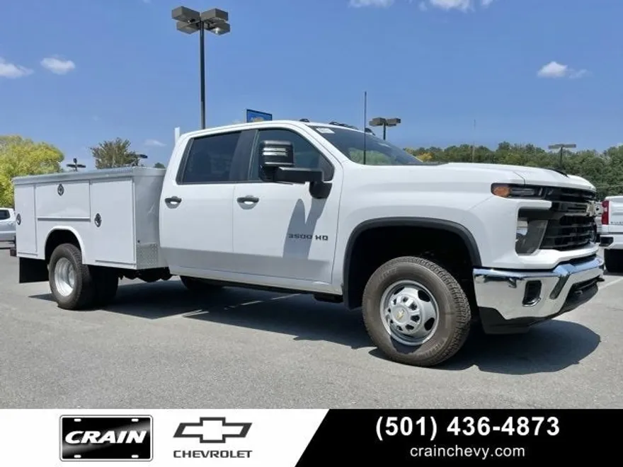 2025 Chevrolet Silverado 3500HD Work Truck photo 1