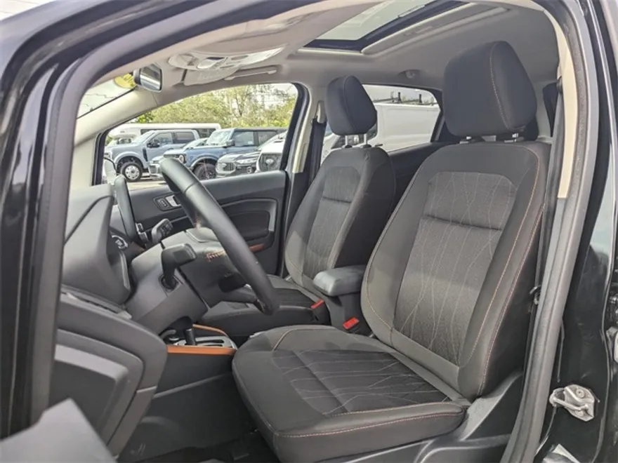 2021 Ford EcoSport SE photo 1