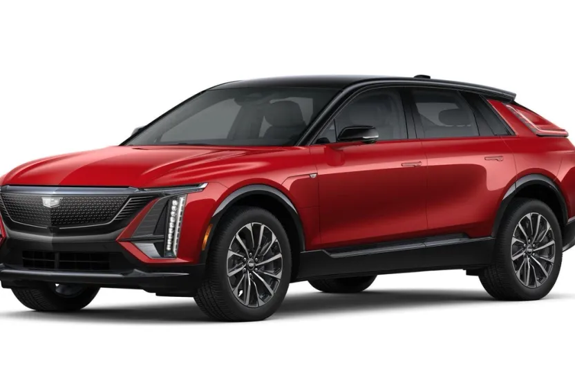 2025 Cadillac Lyriq Sport photo 1