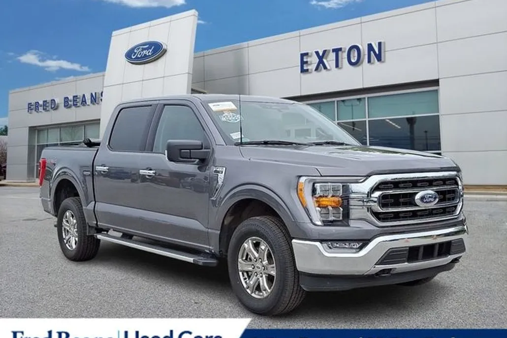 2023 Ford F-150 XLT photo 1