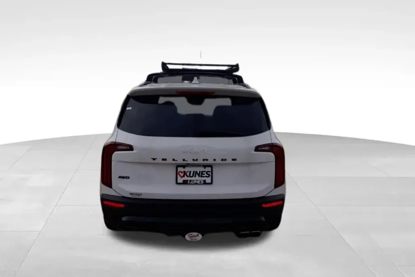 2022 Kia Telluride SX photo 1