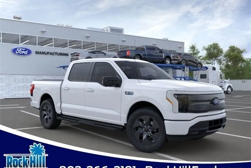 2025 Ford F-150 Lightning photo 1