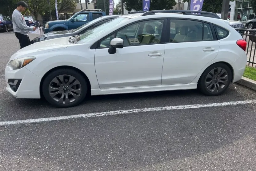 2015 Subaru Impreza 2.0i Sport Premium photo 1