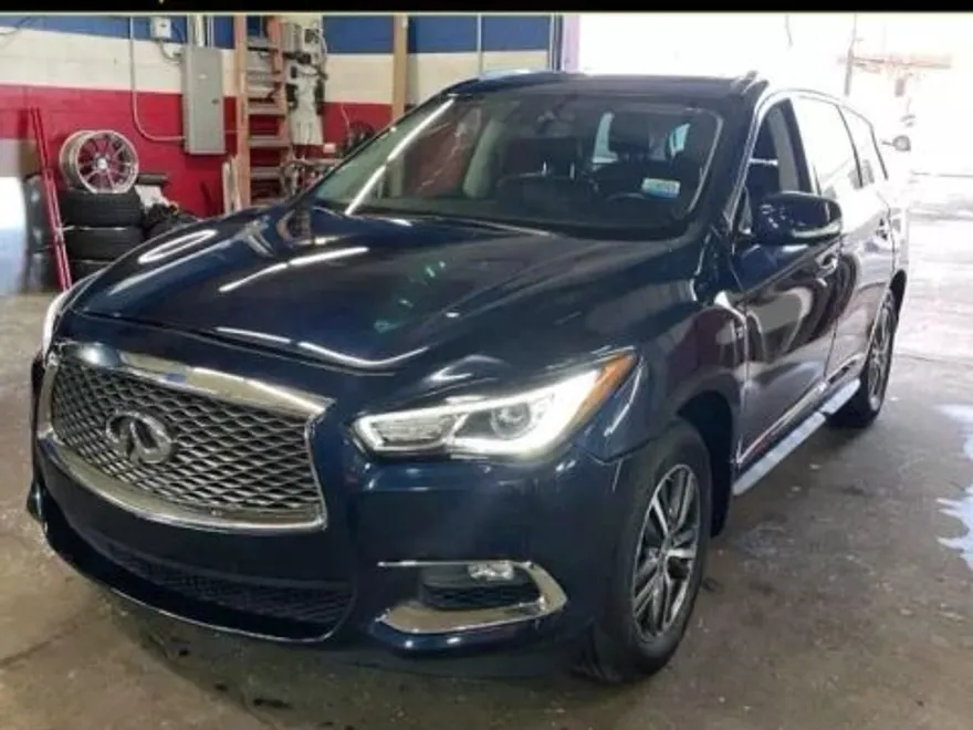 2018 Infiniti QX60 photo 1