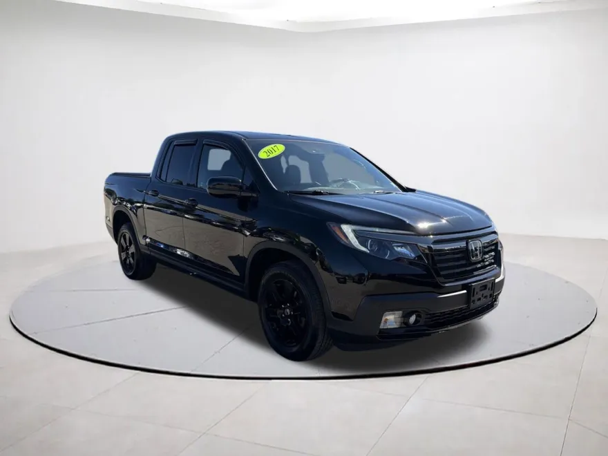 2017 Honda Ridgeline Black Edition photo 1