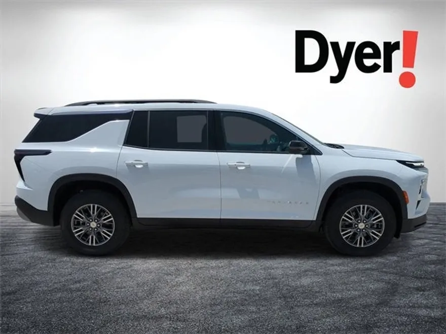 2025 Chevrolet Traverse photo 1