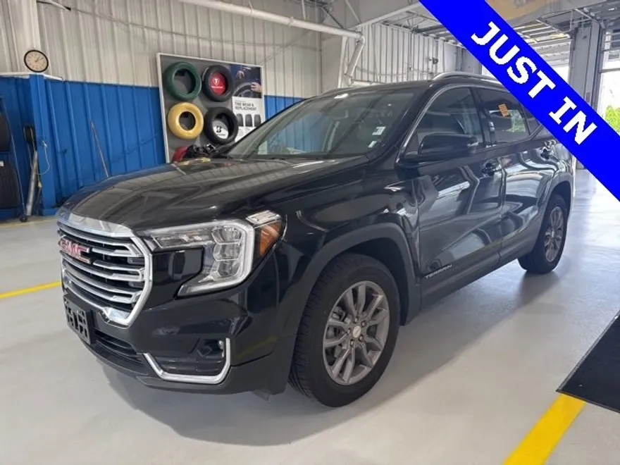 2024 Gmc Terrain SLT photo 1