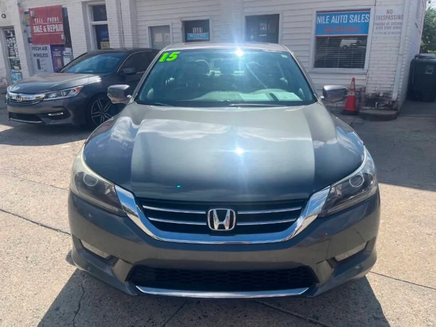 2015 Honda Accord EX photo 1