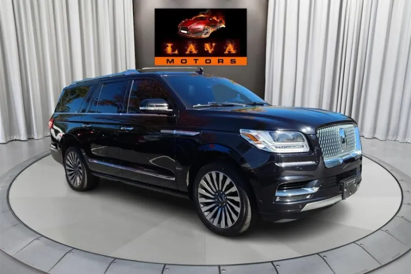 2019 Lincoln Navigator L Reserve photo 1
