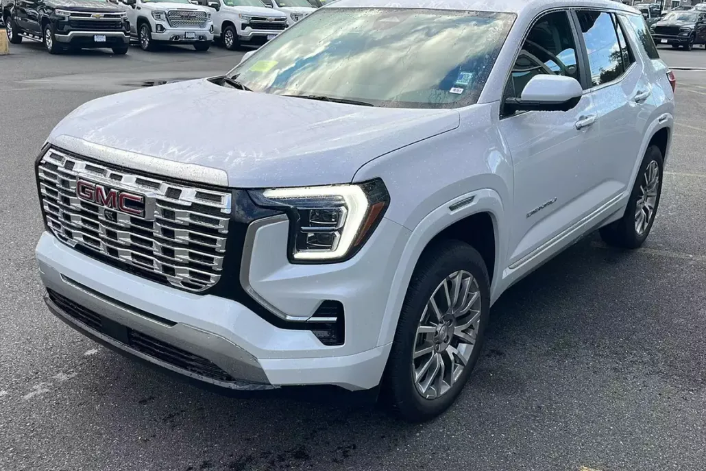 2026 Gmc Terrain Denali photo 1