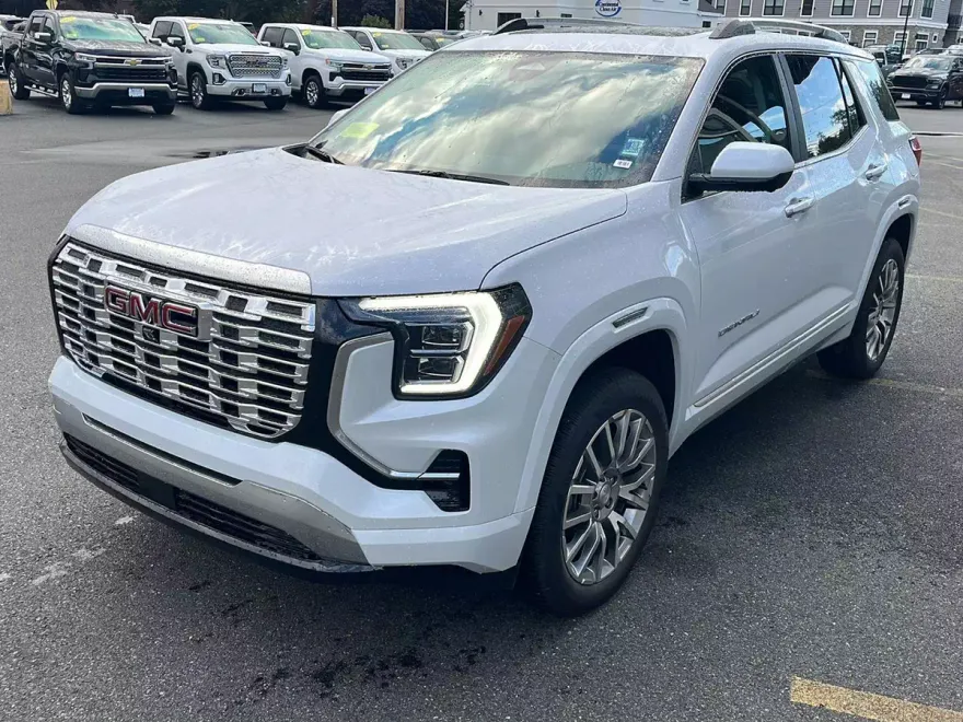 2026 Gmc Terrain Denali photo 1