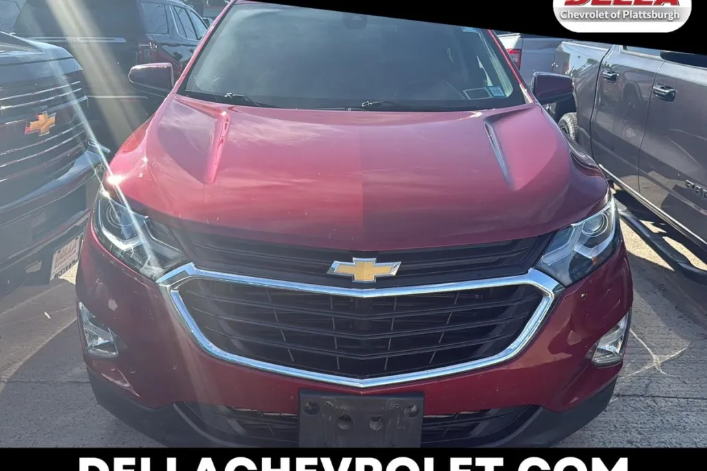 2020 Chevrolet Equinox LT photo 1
