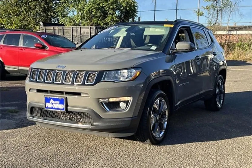 2019 Jeep Compass Limited photo 1