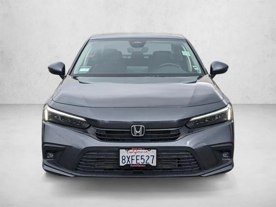 2022 Honda Civic Touring photo 1