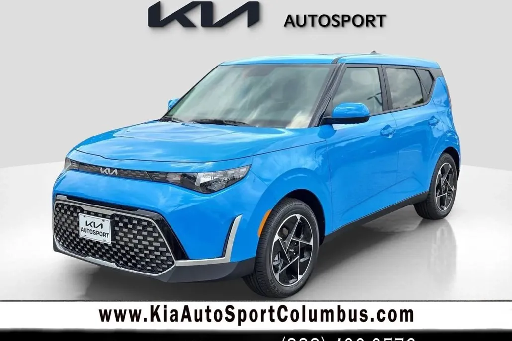 2025 Kia Soul EX photo 1