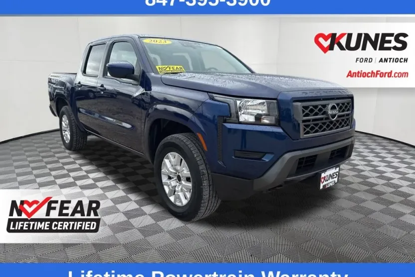 2023 Nissan Frontier SV photo 1
