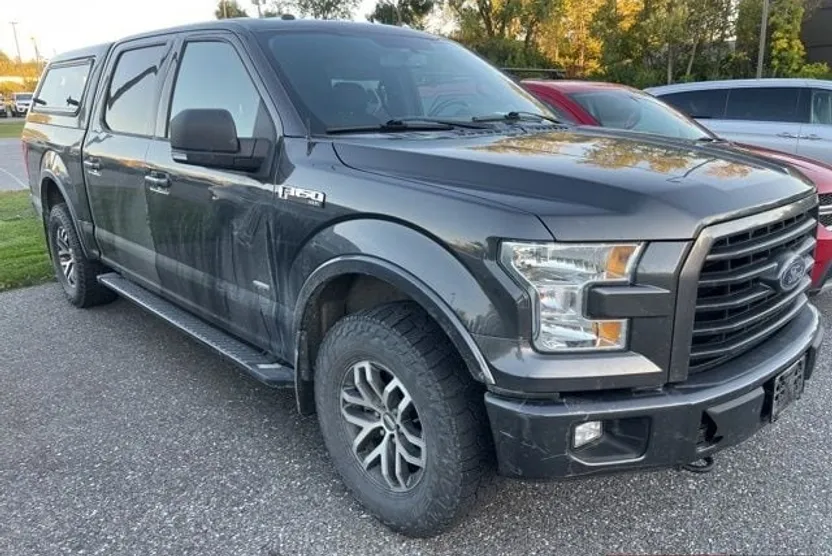2016 Ford F-150 XLT photo 1