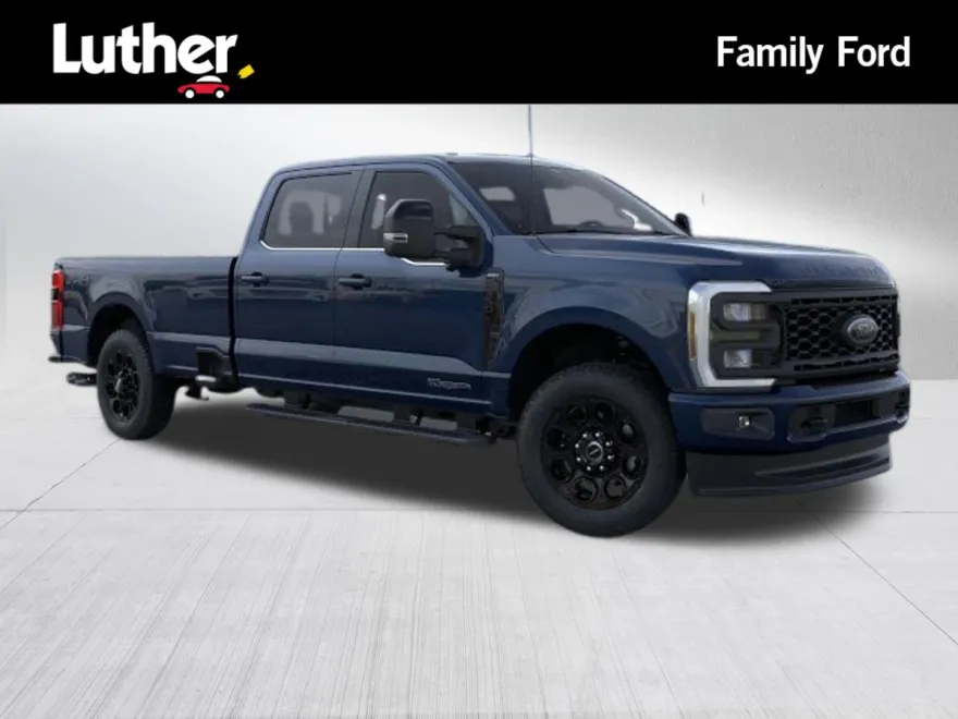 2025 Ford F-350 Lariat photo 1