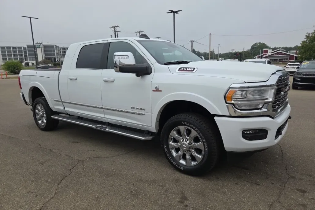 2024 Ram 2500 Limited photo 1