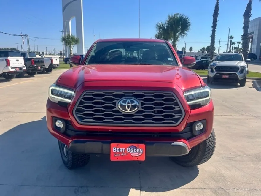 2022 Toyota Tacoma SR photo 1