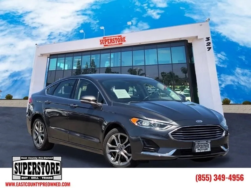 2019 Ford Fusion SEL photo 1