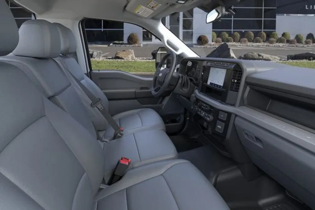 2024 Ford F-250 XL photo 1