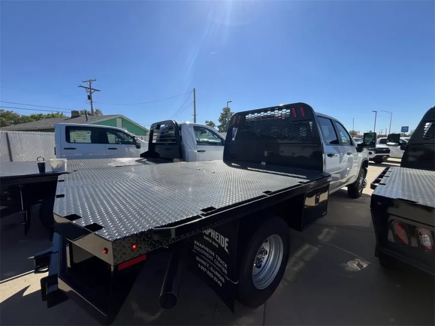 2025 Chevrolet Silverado 3500HD Work Truck photo 1
