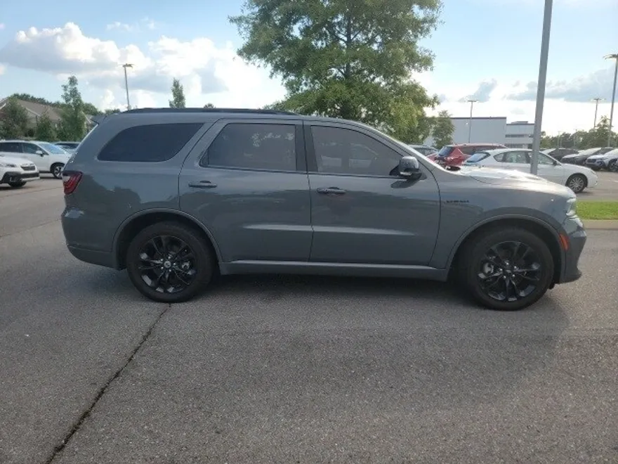 2023 Dodge Durango R/T Plus photo 1