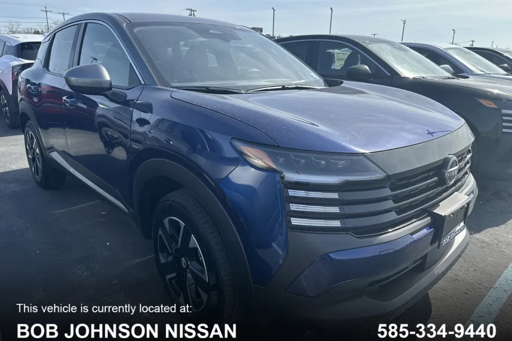 2025 Nissan Kicks SV photo 1