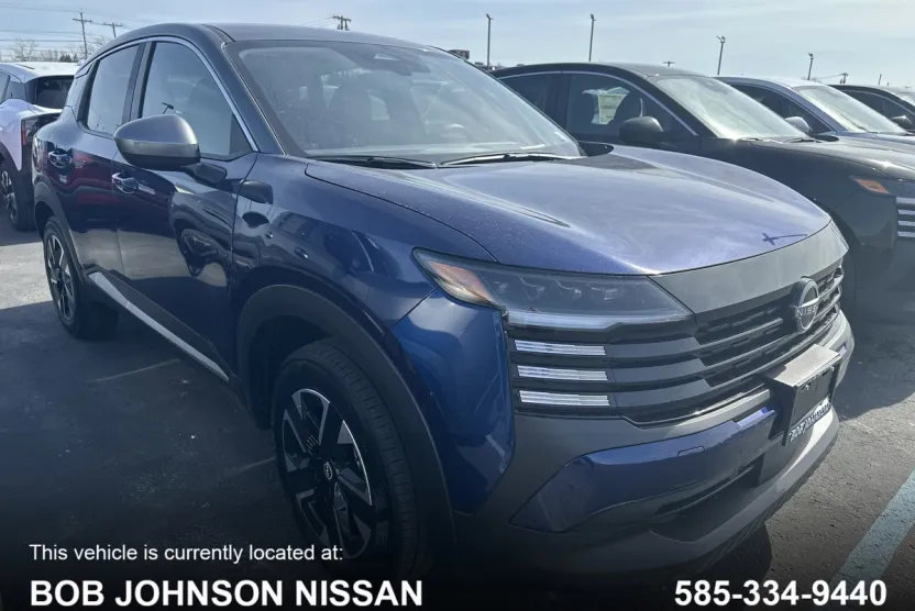 2025 Nissan Kicks SV photo 1