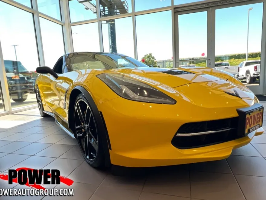 2015 Chevrolet Corvette Stingray 3LT photo 1